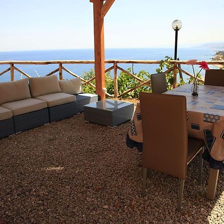 Casa Verde Mare 카스텔디투사 외부 사진
